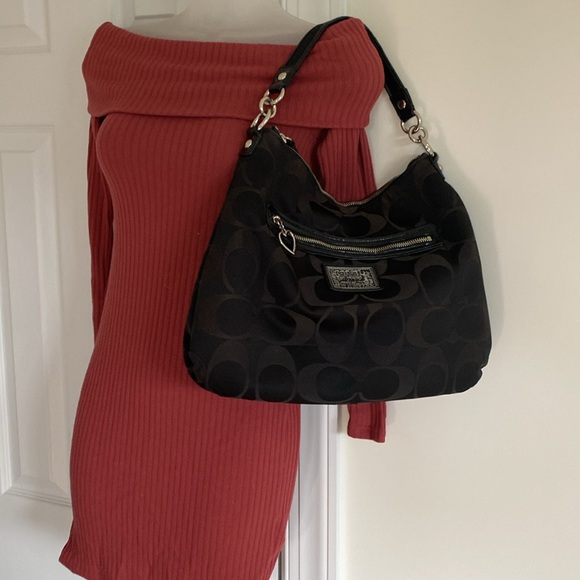 Coach Black Daisy Shoulder Bag L1281-F20064. EUC. - Picture 11 of 11